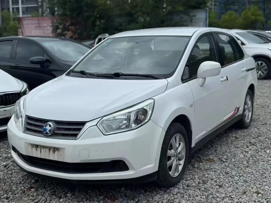 2013年日产启辰,6万公里实表,正宗日产发动机,成色非常非