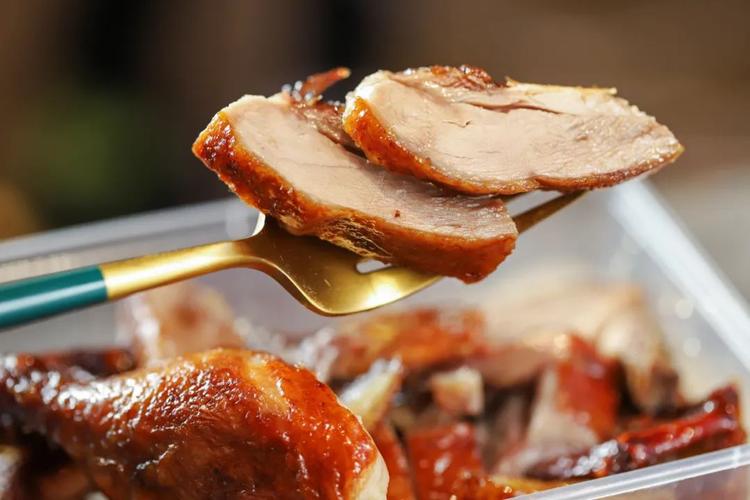 肉肉开团啦丨甜蜜蜜的张记油烫鸭鲜香多汁的皇上皇广式香肠猫眼香螺