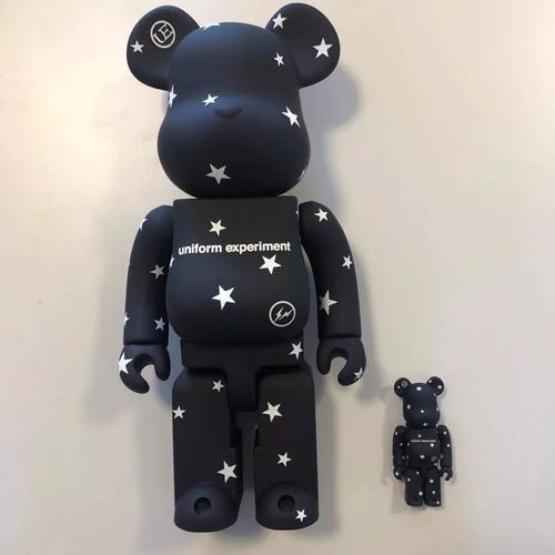 uniform experiment × medicom toy bearbrick