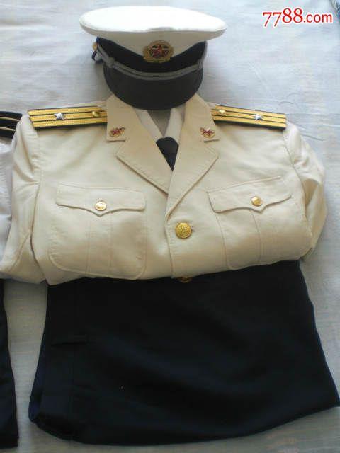 87式海军校官夏常服,春秋常服各一套