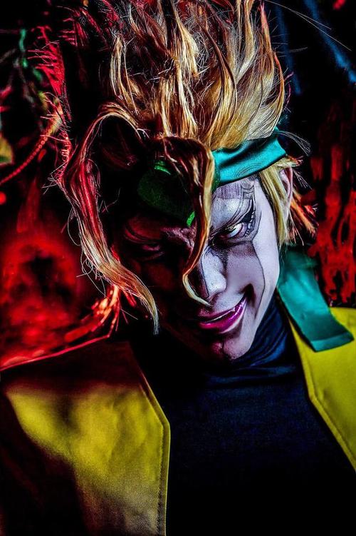 jojo中dio爷cosplay合集,看到性转dio,jo厨:抱走了!