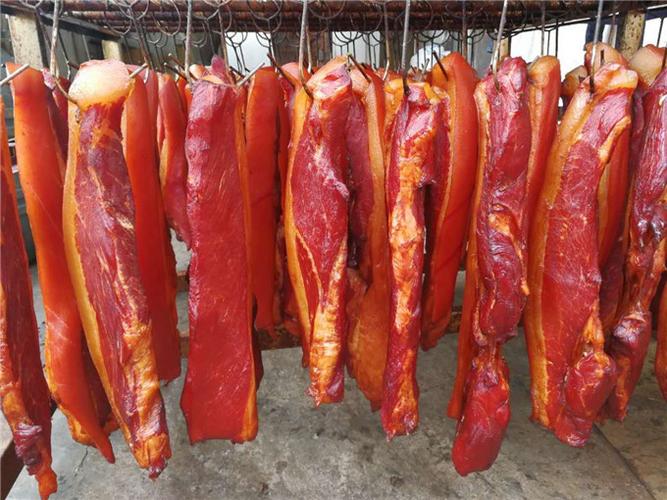 义乌国荣食品有限公司,以各式腌腊肉制品生产为主,公司位于浙江省