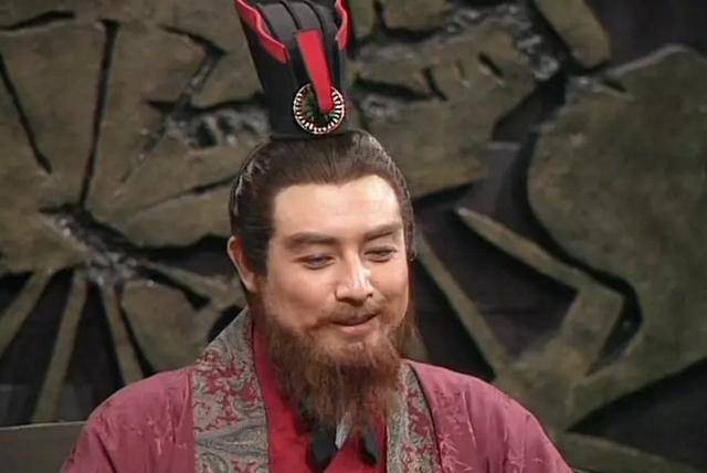 而演贾芸的吴晓东,则演了老版《三国》的孙权