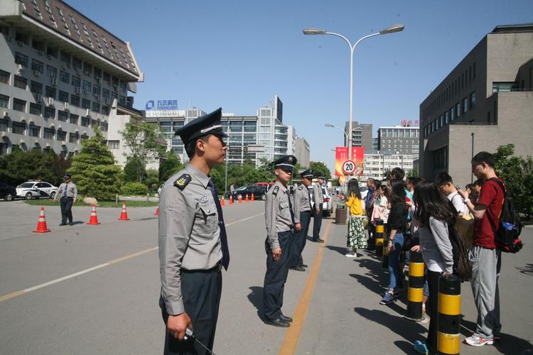 北大保安的学习氛围