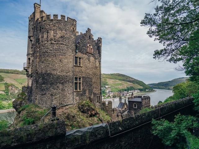 莱茵河谷地区最雄伟的城堡:莱玄斯坦城堡