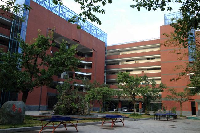 2020年想转学去成都玉林中学需要哪些材料