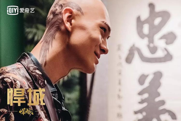 《悍城》:够硬够燃!兄弟情的久违回归