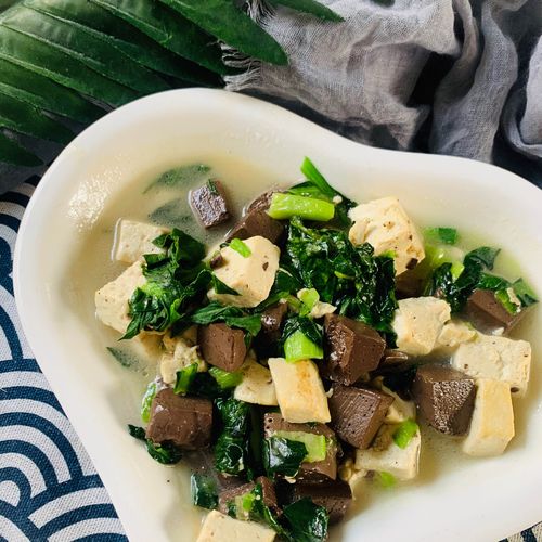 羊血豆腐