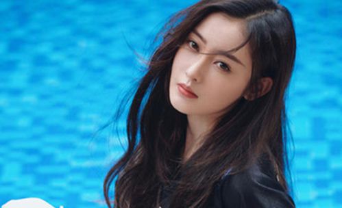 娱乐 星闻张天爱身高1米65,体重45公斤,出生于黑龙江的,他早些年在