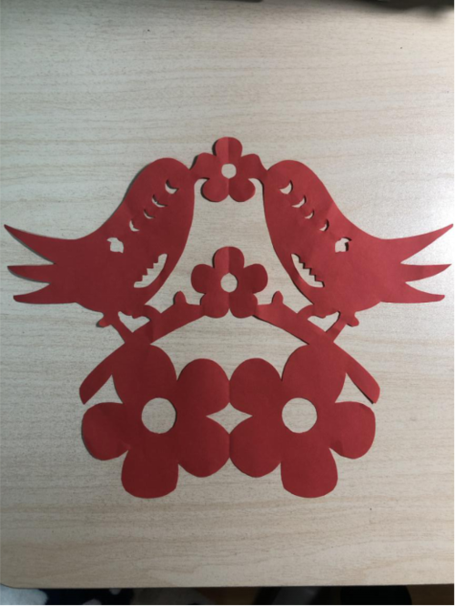 【正学丁三】巧手剪窗花 笑语迎新年——丁三小善学课堂之春节主题