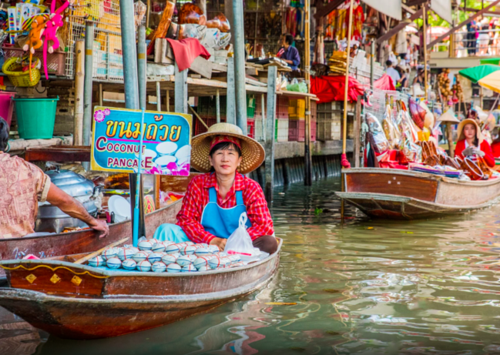 【丹嫩沙多水上集市(damnoen saduak floating market)】