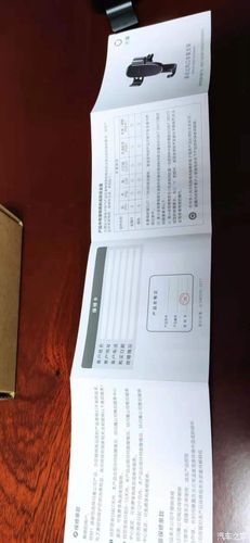 单手操作 防抖防掉 静音无噪-车载手机支架众测