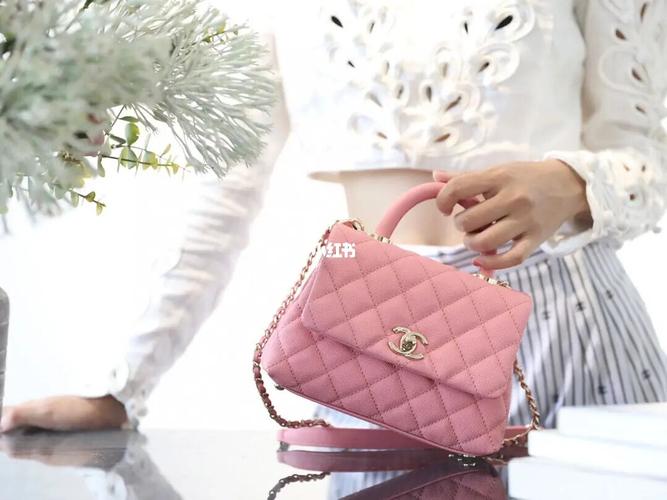 chanel  cocohandle mini 粉色_香奈儿怎么样_少女粉