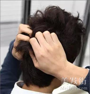 男生发型设计 帅气男生抓头发教程