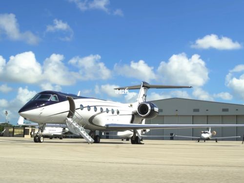 喜提湾流g550私人飞机跟给大家分_人民广场攻略_私人飞机_出行_出行