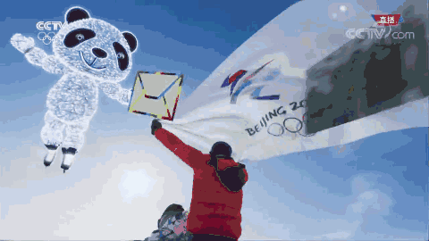 或是组成"2022"和北京冬奥会会徽,向世界人民发出诚挚的邀请:2022