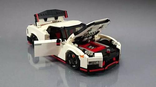 乐高玩家打造日产gtrnismo