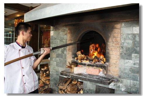 老北平挂炉烤鸭