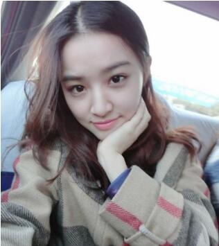 王珊演员 演员王演员王珊私拍风吟鸟唱_王珊照片