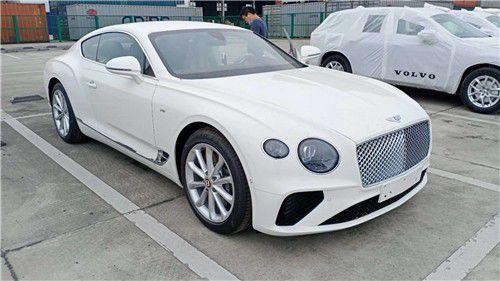 2021款宾利欧陆gt硬顶版敞篷版多少钱