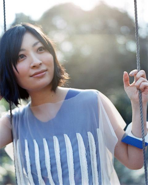 坂本真绫的图片