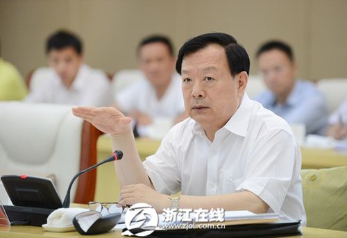 2014年6月9日至11日,夏宝龙书记在指导舟山市委常委会专题民主生活会