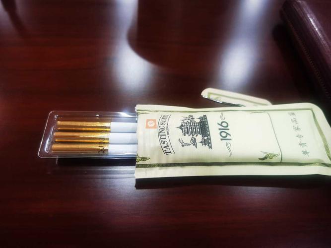 黄鹤楼1916专家品鉴三支装