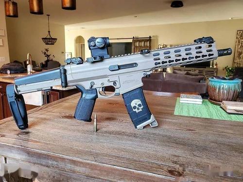 【远看像scar】robinson公司xcr系列模块化步枪美图