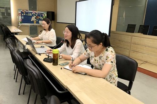 梅岭小学西区校: 最新的助力 最美的期待