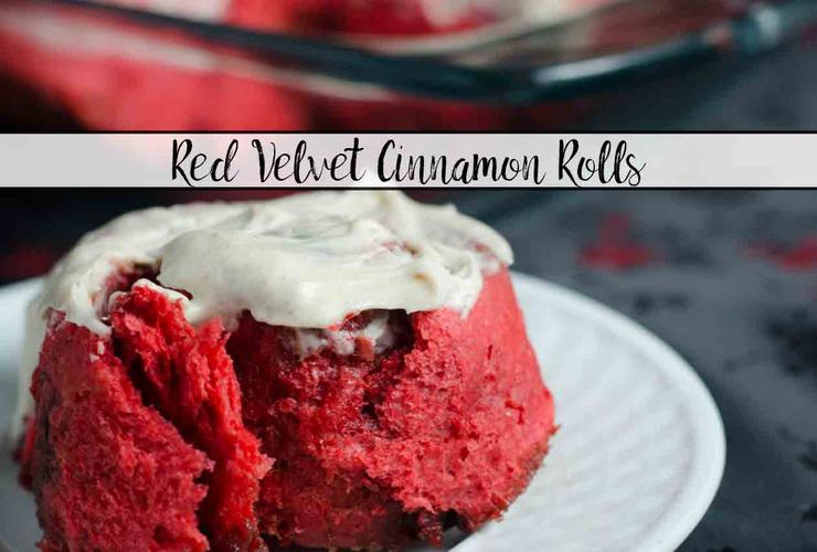 red velvet cinnamon rolls