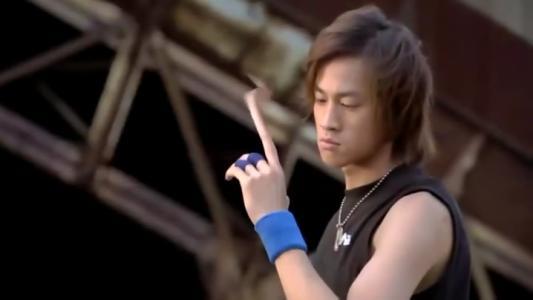 这动态图的人怎么像何润东,求出处(好像是假面骑士什么的)