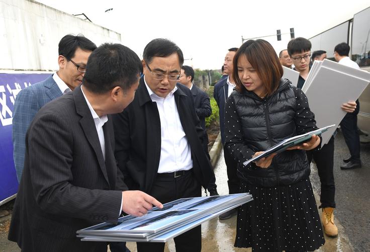 风雨一把手③丨奉化区委书记高浩孟:推动"精品线路"和"特色街区"建设