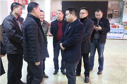 丰都县副县长陈金富对道路春运工作提出新要求