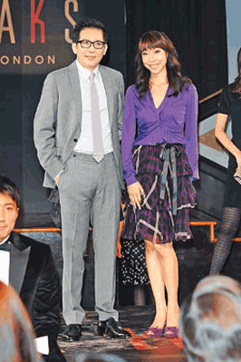 秦汉感情空白走秀找刺激 女儿形象曝光成女友(图) (3)