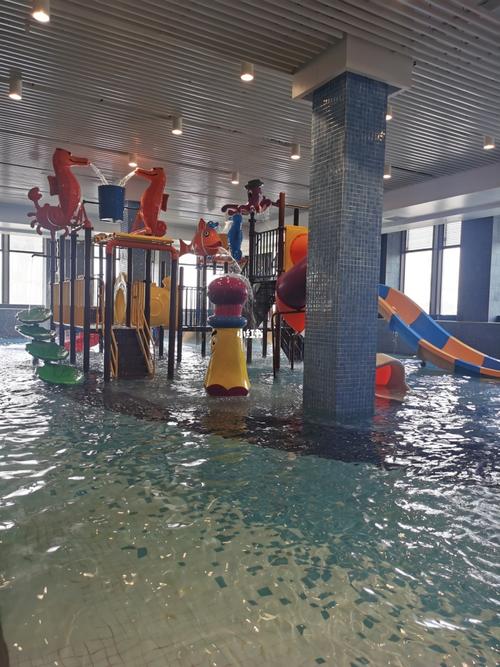 新北汤温泉度假酒店探店一日游_浴巾_度假酒店_探店_冰激凌_碳酸饮料