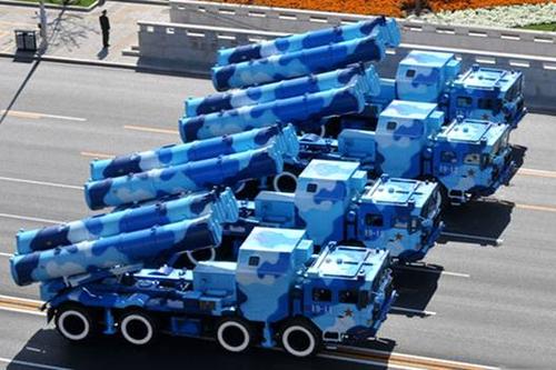 于1999年亮相的鹰击83反舰导弹体积小,威力大,采用亚音速掠海飞行发动