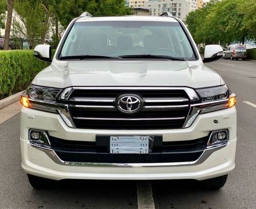 21款丰田兰德酷路泽4600中东版实拍行情