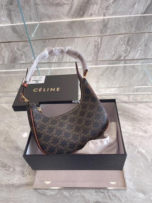 celine腋下包老花_思琳怎么样_中古包_种草_celine腋下包_时尚_箱包