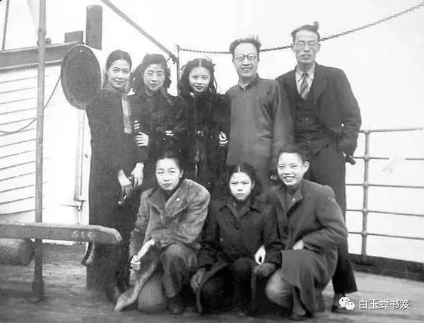 我觉得近代的作家在这个题目上似乎不大肯费笔墨了.