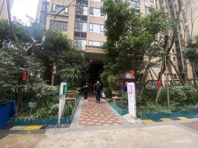 急售蓝光coco时代精装修81平房东急置换诚意买房