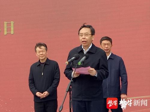 南通市委副书记,市长王晖