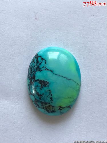 高瓷高蓝天然原矿绿松石大蛋面净重5.3克