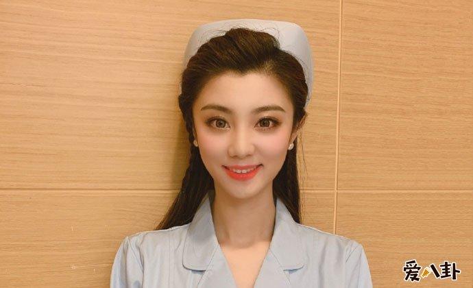 王牌对王牌费费是谁高颜值王牌女费沁雯资料背景起底