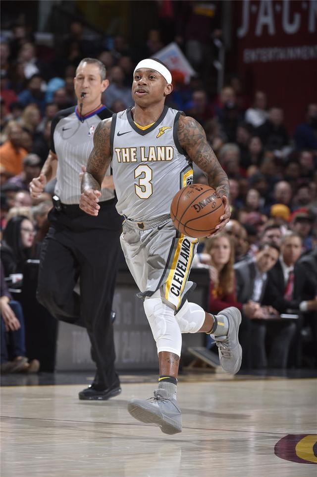 无情无义!爆骑士最后一波引援把罗斯交易了,说好的小托马斯呢?