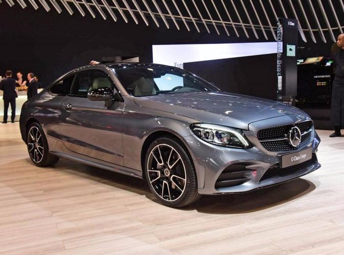 实拍新款奔驰c200轿跑/敞篷 北京店售全国