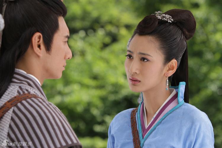 《新白发魔女传》最新剧照   新浪娱乐讯  《新白发魔女传》中郭珍霓