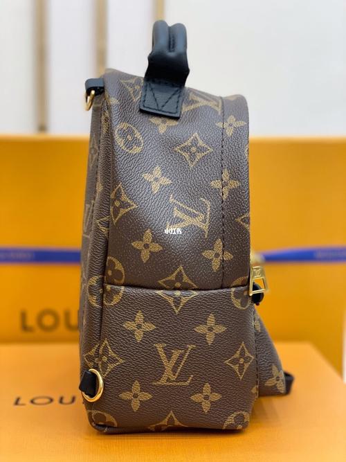 lv 老花mini小背包_双肩包_路易威登怎么样_迷你_monogram_背带_日