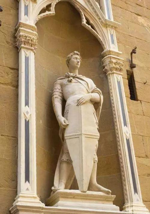 多纳泰罗《圣乔治像》