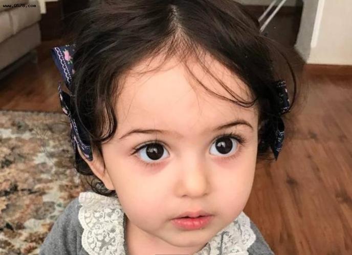 被称作quot最美婴儿quot的丹麦女孩凭借大眼睛吸粉无数如今长啥样