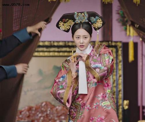 《如懿传》里魏嬿婉/令妃的十九套服饰盘点